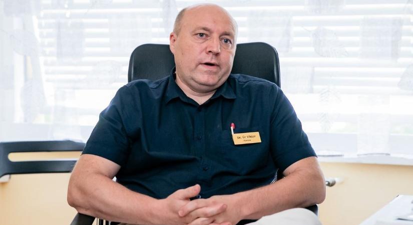 Dr. Úr Viktor elmondta, hogyan lehet kitolni az artrózis miatti műtétet
