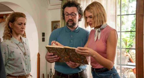 MIT ÉR A NŐ, HA NINCS FÉRFI? Herendi Gábor: Szenvedélyes nők