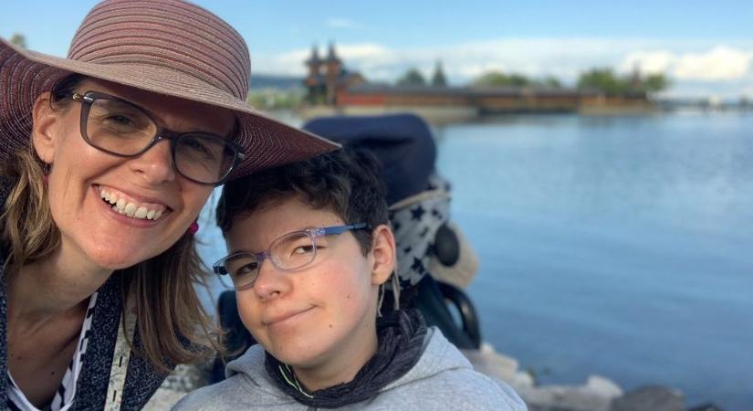 Édesanyák, akiknek élethosszig kell gondoskodniuk a gyermekükről