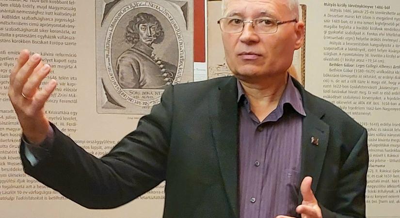 Különleges kiállítás az Akadémián – A magyar történelem és kultúra felbecsülhetetlen kincsei