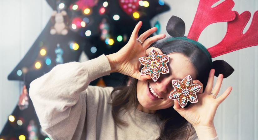 Labubu, káposzta vagy ecetes uborka? Ilyen eszelős karácsonyfákat még nem láttál! Melyiket vállalnád be?