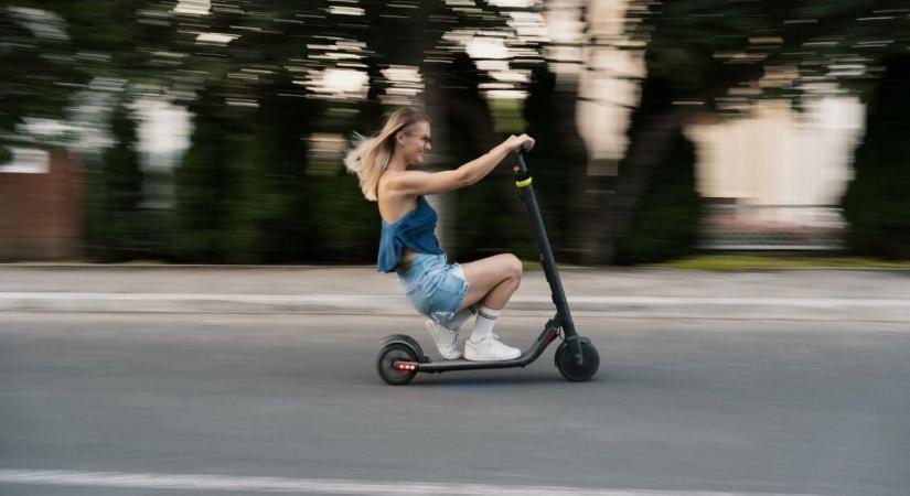 Súlyos következménye lett az ittas rollerezésnek