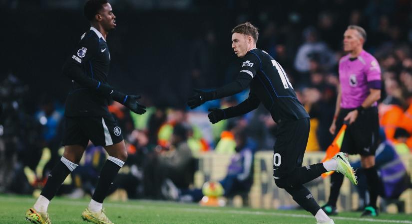 Gary Neville szerint kizárt, hogy a Chelsea bajnok legyen