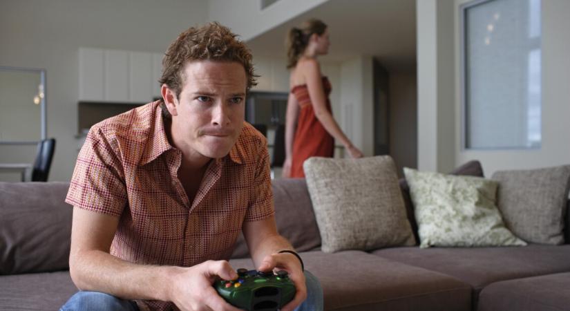 Jelek, hogy a másik egy felnőtt testben élő gyermek