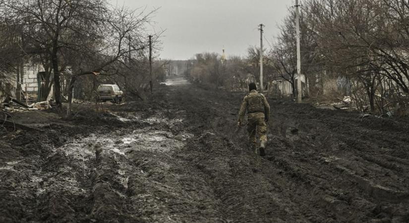 „Mind itt fogunk meghalni” – kétségbeesett üzenetet küldött az ukrán katona az ostromgyűrűbe zárt városból