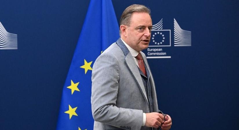 „Ez tiszta őrültség” – Egyetlen ember akasztotta meg Brüsszel háborús tervét, a Politico máris tombol