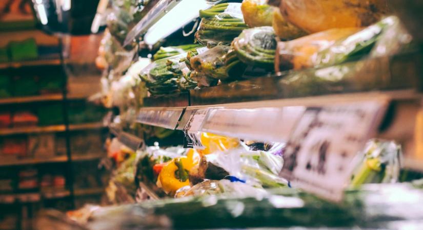 Októberben is visszafogott maradt a bolti forgalom Magyarországon