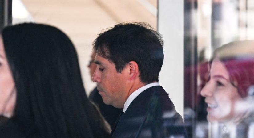 Harminc hónap börtönre ítélték az orvost, aki ketamint adott Matthew Perrynek