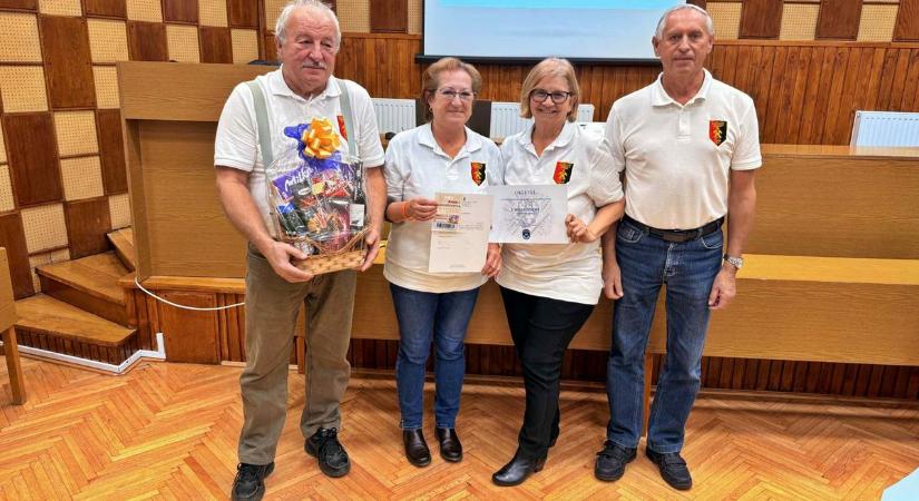 Szuperhős zalai nyugdíjasok a kibertérben