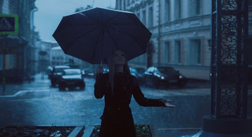 Borongós marad az időjárás