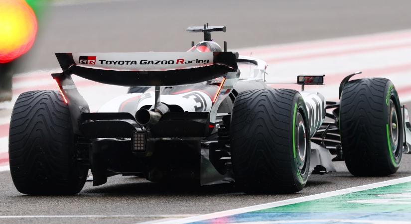 Így lopakodik vissza a Forma-1-be a Toyota