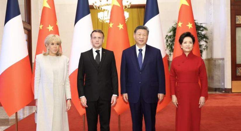 Szép szavakat váltott a kínai elnökkel Emmanuel Macron