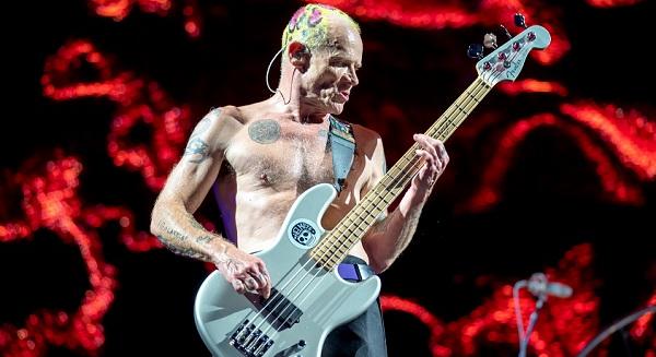 Megérkezett az első dal Flea jazz szólóalbumáról: 'A Plea'