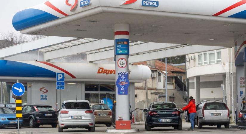 Szerbia brutális betárolást jelentett be, de már nem sokáig tud kitartani – külső irányítás alá kerülhet a NIS, itt a végső határidő