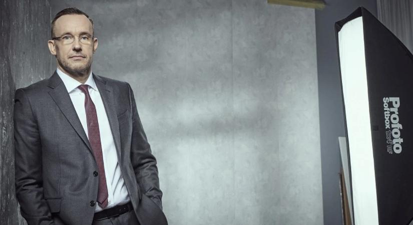 Gattyánék eltörlik a home office-t és újabb durva leépítések jöhetnek a Doclernél