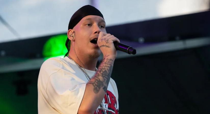 Túl sok a luxus? Durván beleálltak Manuelbe és barátnőjébe, akik ismét Dubajból posztoltak