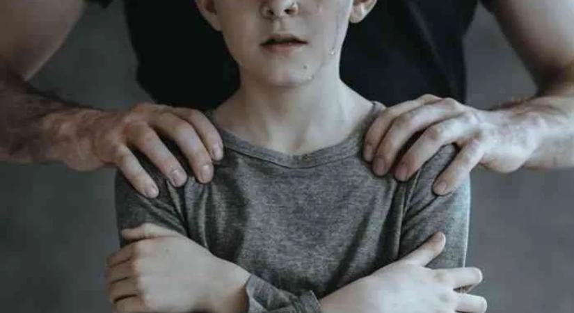 Kisfiút erőszakolt meg az ex-politikus, hamarosan eldől a sorsa