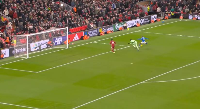 Edzőváltás? Egy csatár lett a hős, mégis áll a bál Liverpoolban