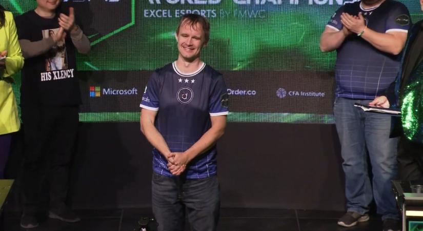 A villámkezű ír, Diarmuid Early nyerte idén az Excel világbajnokságot