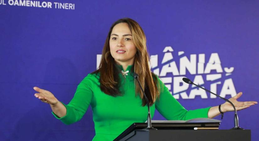 Ne tévesszük össze a szuverenistákat Simionnal – A POT-elnök betámadta az AUR-vezért