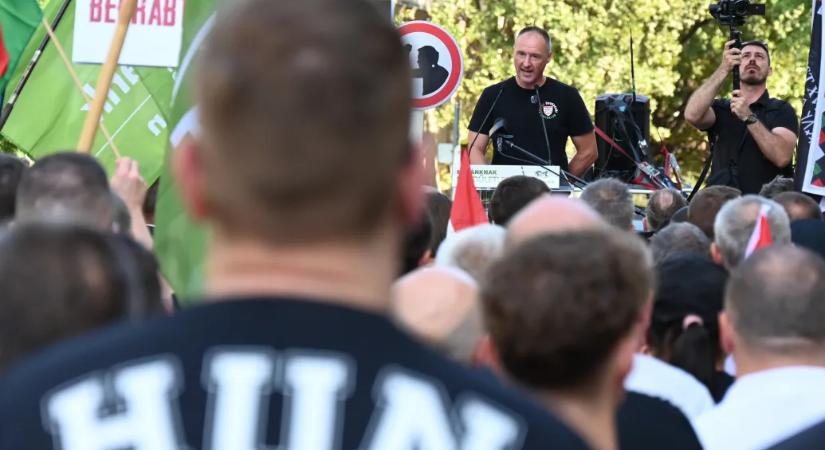 Védjegyet csinálna a Bűnvadászokból Toroczkai László