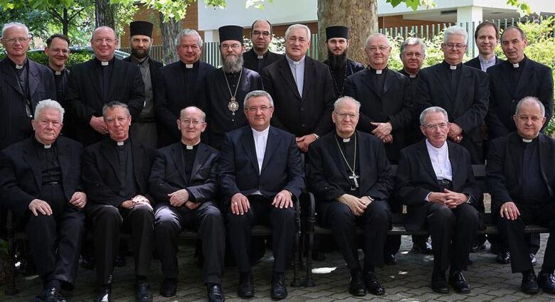 A Magyar Katolikus Püspöki Konferencia beleokoskodna a petesejt-donációba, mindezt Isten nevében…