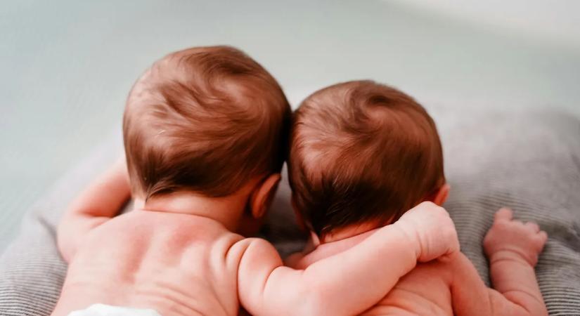 Lehetetlen választás: dönteniük kellett ikreik élete felett a szülőknek
