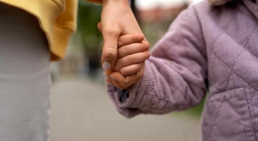 Könnyebb lesz a gyermekek örökbefogadása a törvénymódosítás után