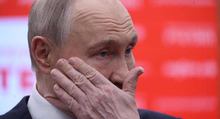 Egy friss vizsgálat szerint Putyin felel a novicsokkal meggyilkolt brit nő haláláért