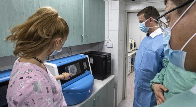 Orbán és Pintér után a püspöki konferencia is megszólalt a petesejt-adományozásról szóló fideszes javaslatról