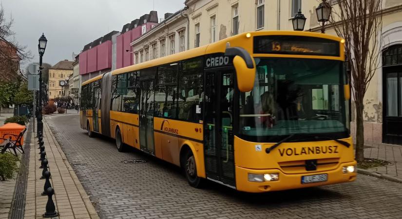 Karácsonyi fénybusz Győrben - Ezt neked is látnod kell!