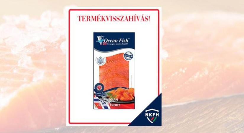 Lazacpisztrángot hív vissza az Auchan: veszélyes baktérium került a termékbe