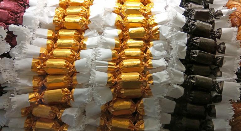 Visszatér a boltokba a szocializmus híres karácsonyi édessége