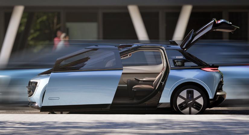 Horvát fricska Elon Musk önvezető Tesláira