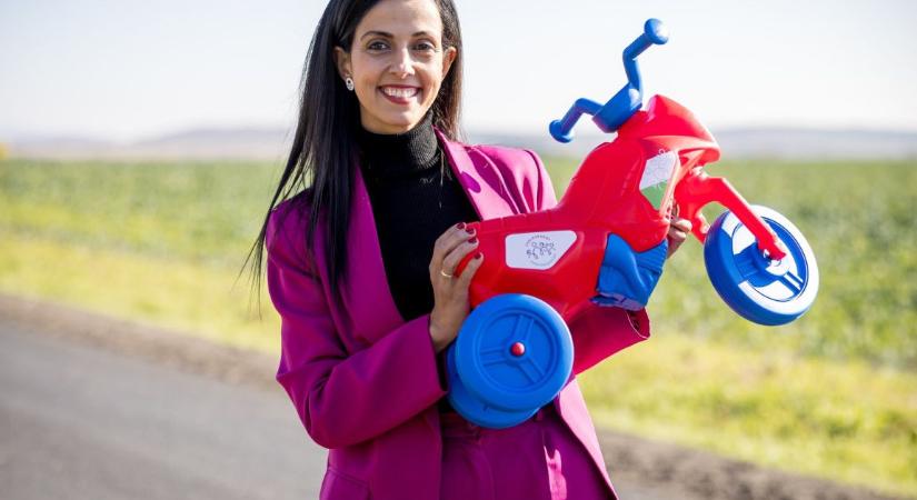 2,8 milliárdos programból osztják a játékmotorokat a fideszesek a bölcsődékben