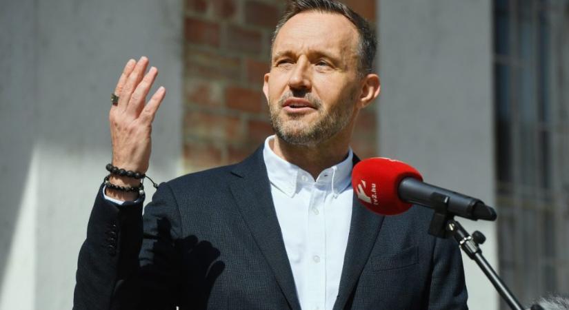 140 dolgozójától válik meg Gattyán György cége