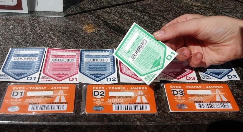 E-matrica 2026: nem csak az árak, a díjmentességre jogosultak köre is változik