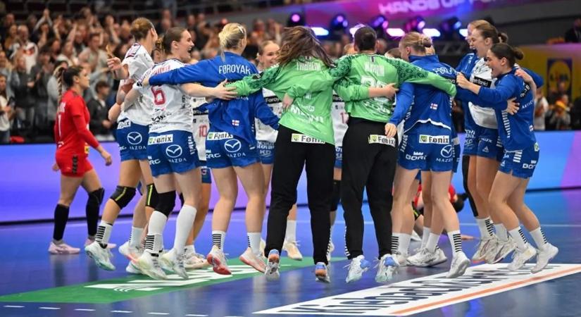 A női kézi-vb csodacsapata úgy ünnepelte a kiesését, mintha vb-t nyert volna – videó