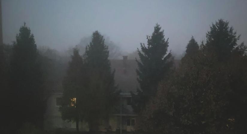 Köd és pára vár ránk ezen a pénteken is