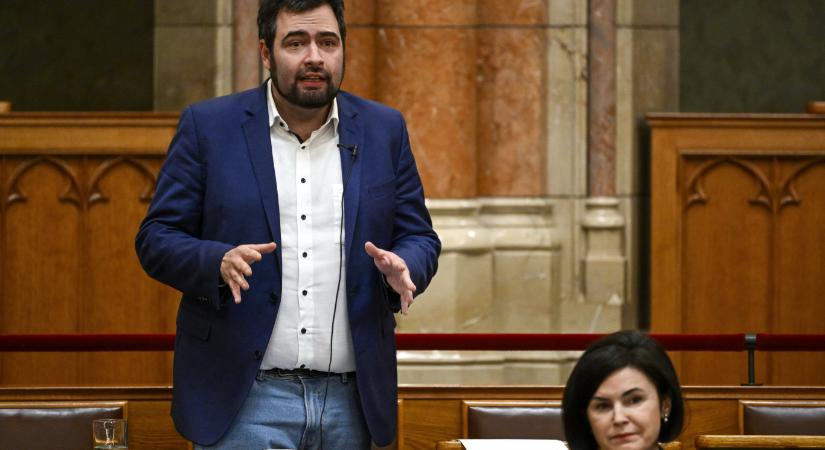 Joghézag betömésére hivatkozva erősíti meg a Fidesz a köztársasági elnök helyzetét