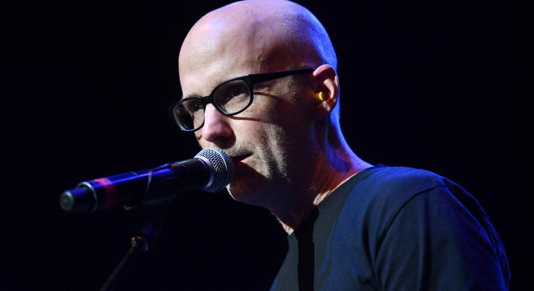 Tizenöt év után visszatér Magyarországra Moby