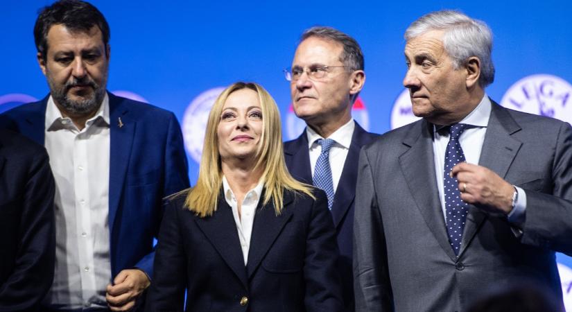 Lassan kihátrálnak az olaszok Kijev támogatásából?