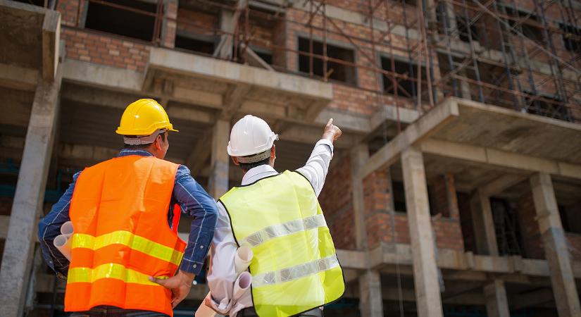A felújítási boom és a támogatott hitelek hozhatják el a magyar építőipar feltámadását