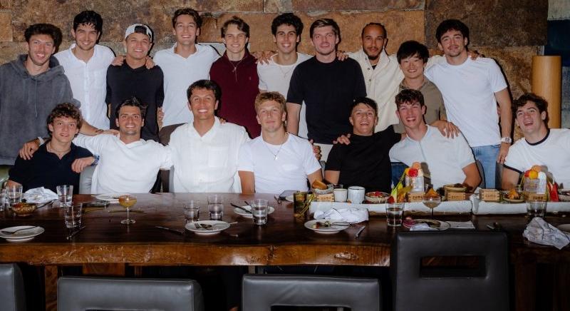 A nap képe: ismét együtt vacsorázott Abu Dhabiban az F1-es mezőny