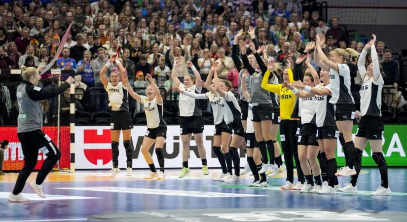 Női kézivébé: egy csapat már bejutott a negyeddöntőbe