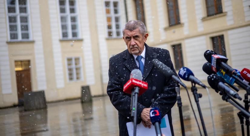 Több mint 1300 magyar munkavállalót érint Andrej Babis csütörtök esti döntése