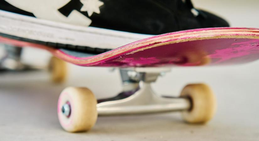 Halálos gördeszkabalesetet szenvedett egy tinédzser – szervei 7 ember életét menthetik meg