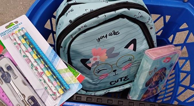 Magyar Péter 100 ezer forintos iskolakezdési támogatást ígér a rászoruló családoknak