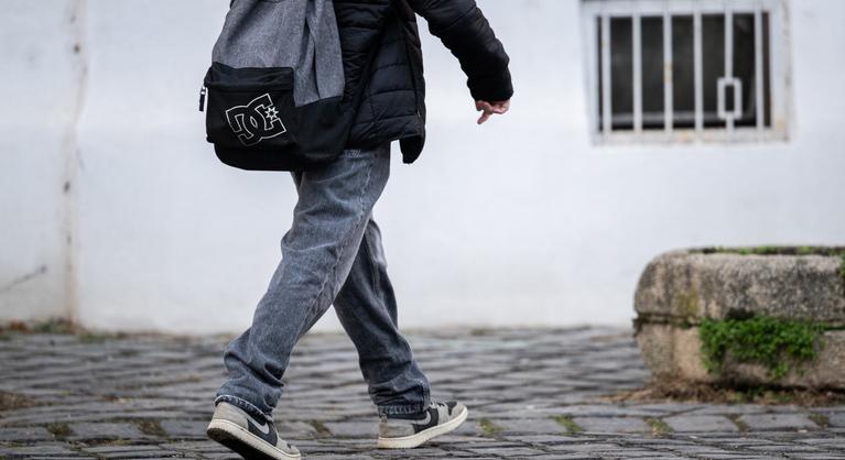 Több százezer rászorulónak adna iskolakezdési támogatást Magyar Péter