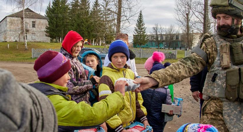Újabb ukrán gyerekek kerültek családjaikhoz az orosz felügyeletből – jelentette be Melania Trump